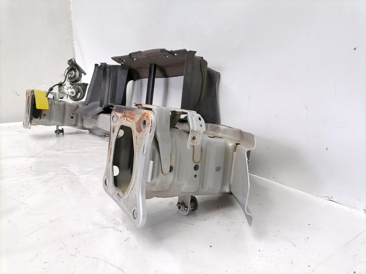 Ford Focus 3 original Tr&auml;ger Verst&auml;rkung Sto&szlig;stange Stossf&auml;nger vorn Bj.2013